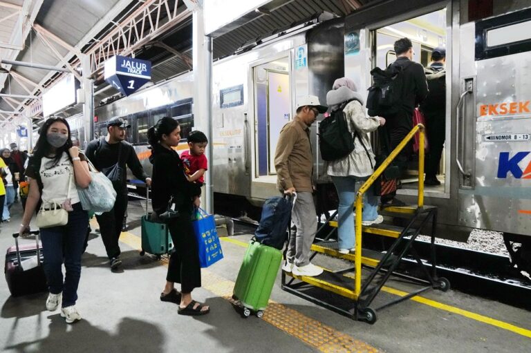 Tiket KA Lebaran 2026 Laris Manis! 305 Ribu Penumpang Padati Daop 4 Semarang, Tawang Tertinggi (dok. kai daop 4 semarang)