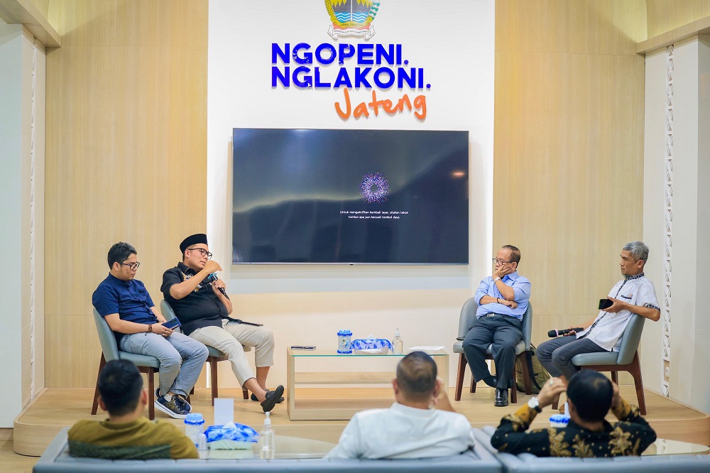 Gubernur Jawa Tengah Ahmad Luthfi menerbitkan diskon PKB 5 persen melalui SK terbaru. DPRD menilai kebijakan ini aspiratif, adaptif, dan dorong kepatuhan wajib pajak.