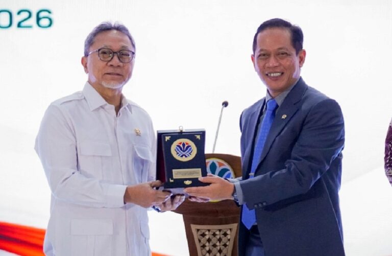 Menko Pangan membuka Rakornas Pengelolaan Sampah 2026 dan menegaskan PSEL hanya mampu atasi 20 persen sampah. Pemerintah dorong solusi teknologi berbasis riset.