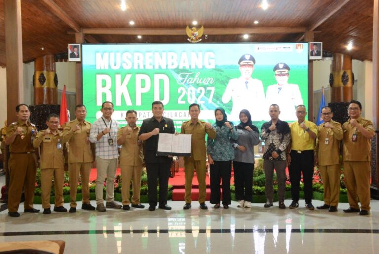 Pemerintah Kabupaten Cilacap menggelar Musrenbang RKPD 2027 untuk menyelaraskan arah pembangunan daerah.