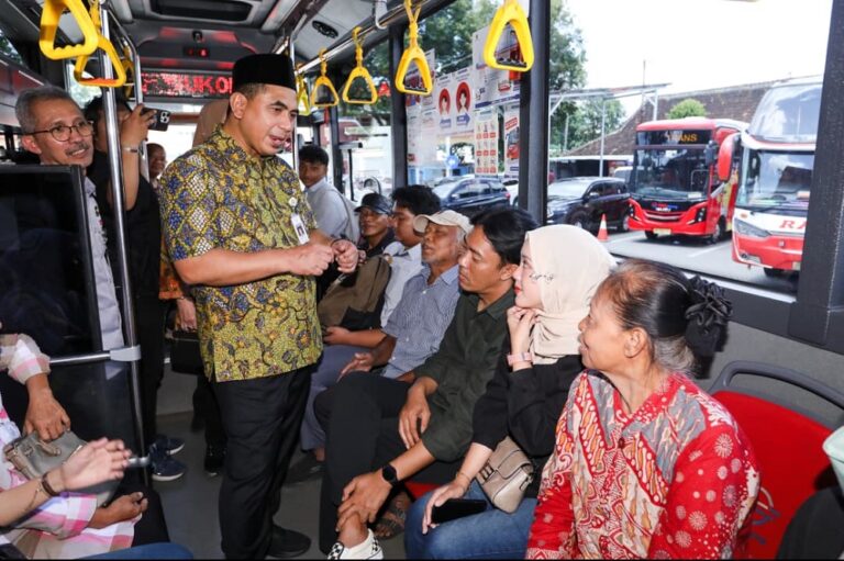 Pemprov Jateng Pasang WiFi Gratis di 382 Lokasi untuk Pemudik Lebaran 2026