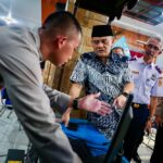 Pemerintah Provinsi Jawa Tengah mengaktifkan Posko Terpadu Lebaran 2026 untuk mengantisipasi lonjakan 17,7 juta pemudik. Posko siaga 24 jam memantau kemacetan, kecelakaan, hingga potensi bencana di jalur mudik.