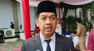 Menjelang Idul Fitri 2026, aktivitas organisasi kemasyarakatan (ormas) di Kota Semarang meningkat selama bulan Ramadan. Pemerintah Kota melalui Kesbangpol mencatat sejumlah potensi gangguan keamanan seperti tawuran, fenomena kreak, hingga balap liar pada malam hari.