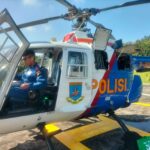 Helikopter ambulans udara disiagakan di Gerbang Tol Kalikangkung untuk mempercepat evakuasi medis pemudik selama Operasi Ketupat Candi 2026 oleh Polda Jawa Tengah.