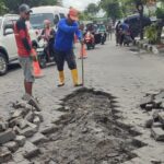 Pemerintah Kota Semarang menyiapkan betonisasi Jalan Citarum sepanjang 510 meter sebagai solusi permanen kerusakan jalan yang sering tergenang.