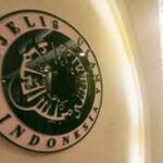 Majelis Ulama Indonesia (MUI) Jawa Tengah menetapkan fatwa baru tentang nisab zakat penghasilan dan profesi.
