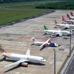 Lonjakan arus mudik Lebaran 2026 memicu peningkatan signifikan di Bandara Ahmad Yani Semarang dengan total 157.042 penumpang dan 1.282 pergerakan pesawat. Rute favorit seperti Jakarta, Bali, dan Banjarmasin mendominasi, didukung 86 extra flight selama periode puncak.