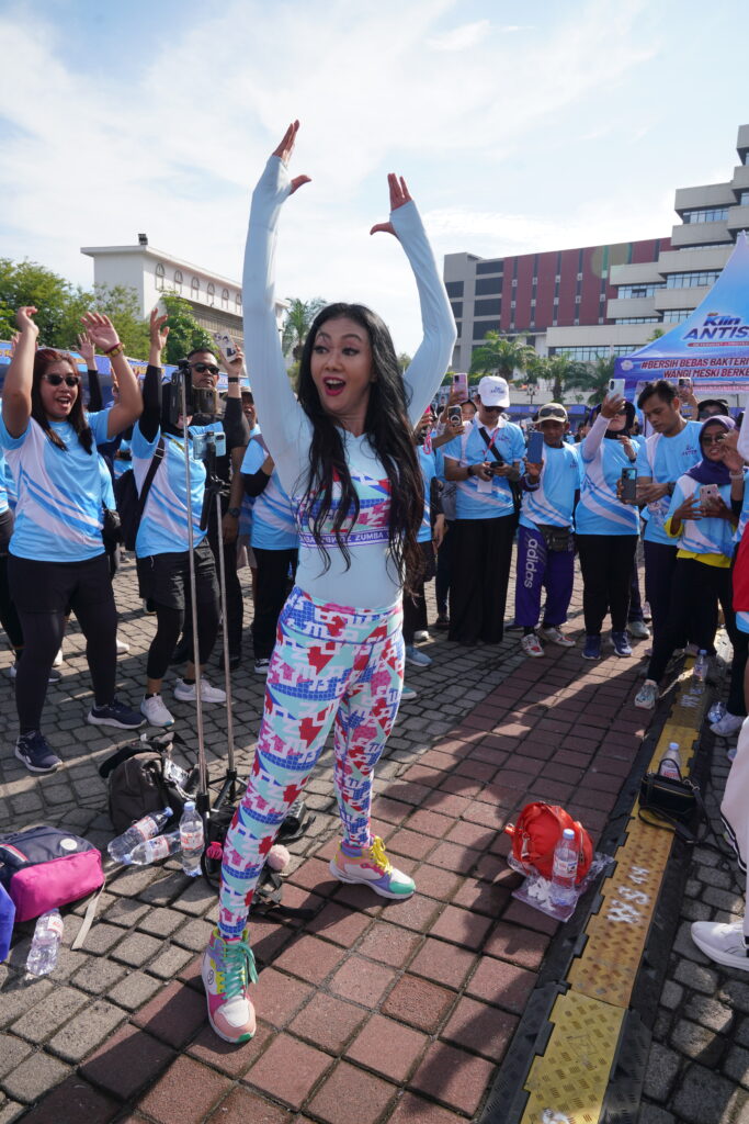 Active Day SoKlin Antisep Jadi Ruang Edukasi Gaya Hidup Sehat bagi Warga Semarang