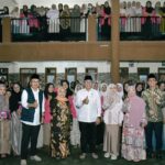 Menteri Koordinator Bidang Pangan Zulkifli Hasan saat meninjau kesiapan KDMP Rek Kerrek di Kecamatan Palengaan, Kabupaten Pamekasan, Madura