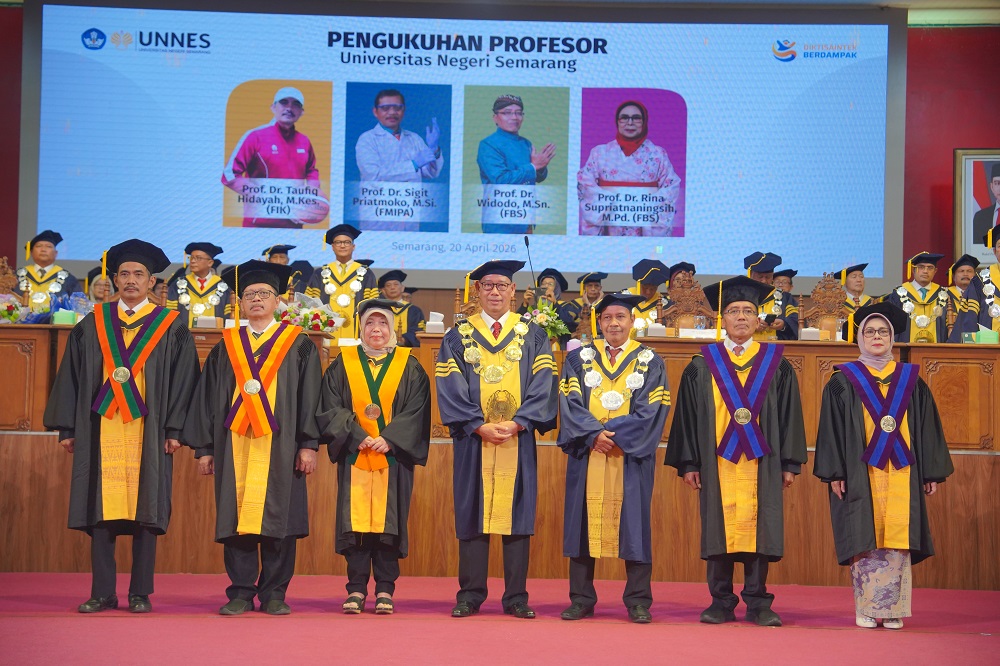 Empat profesor baru Universitas Negeri Semarang (UNNES) resmi dikukuhkan.