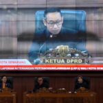 DPRD Kota Semarang mendorong Pemerintah Kota (Pemkot) untuk menyederhanakan mekanisme Laporan Pertanggungjawaban (LPJ) Bantuan Operasional (BOP) RT senilai Rp25 juta per tahun.