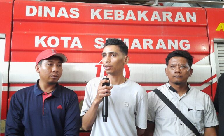 Kasus orderan fiktif Damkar Semarang akhirnya diklarifikasi. Pelaku yang merupakan debt collector menyampaikan permintaan maaf setelah aksinya