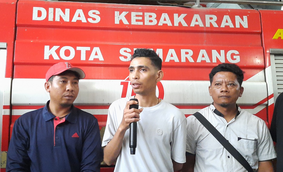 Kasus orderan fiktif Damkar Semarang akhirnya diklarifikasi. Pelaku yang merupakan debt collector menyampaikan permintaan maaf setelah aksinya