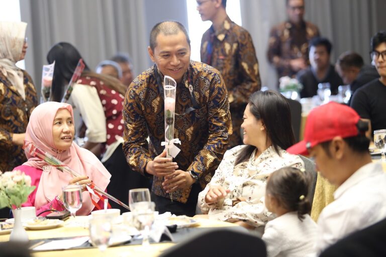 Momentum Hari Kartini dimanfaatkan Telkomsel untuk memperkuat layanan inklusif melalui dialog langsung dengan pelanggan di Salatiga.