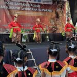 Semarang menyemarakkan Hari Tari Dunia 2026 dengan maraton tari 24 jam yang menghadirkan ratusan penari dari berbagai daerah hingga mancanegara.