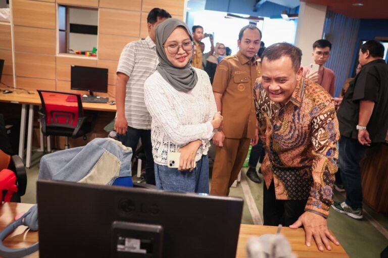 Di Surakarta, Ahmad Luthfi Tekankan Peran Media: Cepat Boleh, Akurat Wajib!