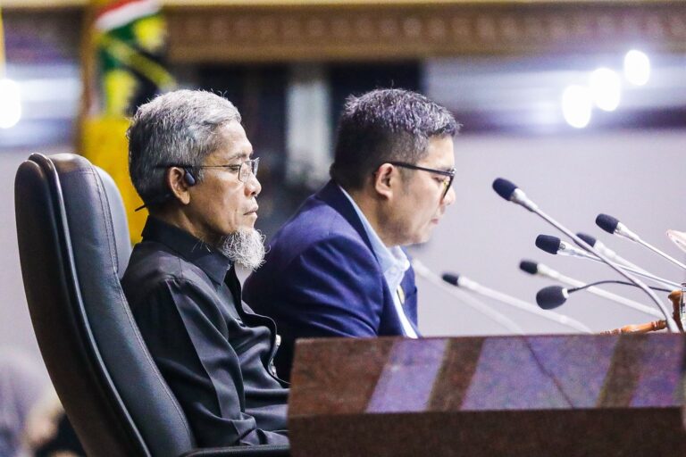 Pemerintah Provinsi Jawa Tengah mendukung Raperda Garis Sempadan yang digagas DPRD Jateng untuk memperkuat pengendalian tata ruang.