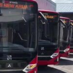 Penambahan 10 bus baru Trans Semarang di Koridor 4 menjadi langkah strategis untuk mengatasi fenomena cumi-cumi darat.