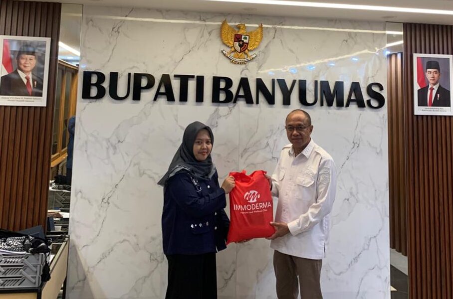 Dari Klinik Kecantikan ke Aksi Kemanusiaan, Immoderma Bantu Warga Banyumas Lewat 200 Paket Sembako