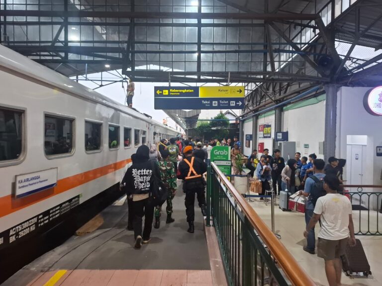 Jalur Pantura Diprediksi Padat Saat Long Weekend, KAI Daop 4 Semarang Tambah Kereta dan Ribuan Kursi