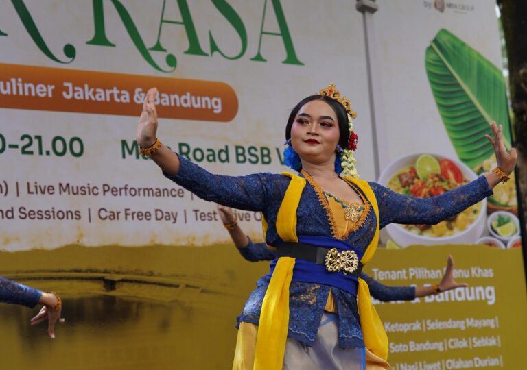 Arya Group melalui kawasan BSB Village kembali menggelar Pasar Rasa Volume 3 dengan menghadirkan festival kuliner dan pop up market di Kota Semarang, Jumat (22/5).