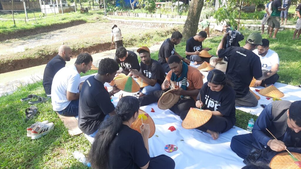 Program Summer Course UNNES 2026 di Desa Wisata Kandri Semarang menghadirkan pengalaman budaya Indonesia bagi mahasiswa dari 28 negara.