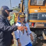 Pemerintah Kota Semarang bergerak cepat menangani ceceran tanah di Jalan Arteri Yos Sudarso, Bandarharjo, Semarang Utara.