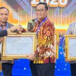 Wali Kota Semarang Agustina Wilujeng membawa Kota Semarang meraih penghargaan Pengawasan Kearsipan Nasional dari ANRI dengan predikat AA Sangat Memuaskan.