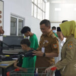 PT PLN Pusmanpro bersama Pemprov Jawa Tengah menyiapkan 165 warga Semarang melalui pelatihan gratis industri tekstil dan alas kaki
