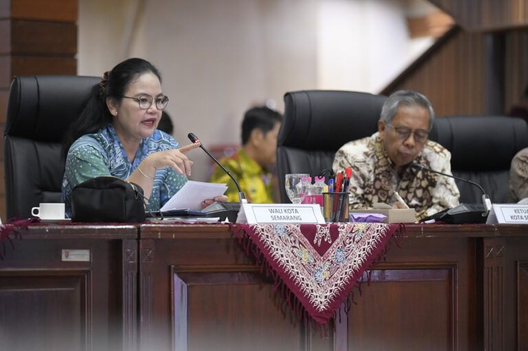 Semarang mempercepat transformasi digital melalui penguatan konsep smart city terintegrasi setelah resmi masuk dalam jaringan ASEAN Smart City Network.