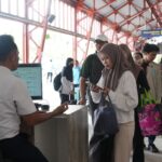 KAI Daop 4 Semarang mencatat 198.248 pelanggan selama libur panjang Tahun Baru Islam 1448 H.