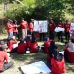 Telkomsel menggelar Gladian Panji Relawan TERRA 2026 di Bandungan, Kabupaten Semarang, dengan melibatkan relawan, mahasiswa pecinta alam, dan komunitas lokal untuk memperkuat kesiapsiagaan bencana berbasis komunitas melalui dukungan konektivitas digital dan kolaborasi pentahelix.