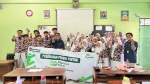 Pegaadaian beri edukasi keuangan di SMAN 1 Pajangan, Kabupaten Bantul, Daerah Istimewa Yogyakarta.