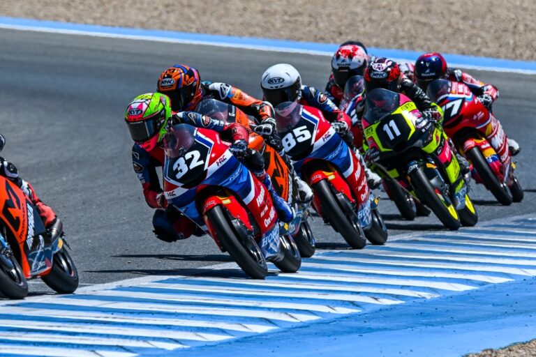 Ramadhipa mengamankan sembilan poin penting di Moto3 Junior World Championship 2026 meski terjatuh pada lap terakhir race kedua di Jerez, Spanyol. Select 79 more words to run Humanizer.