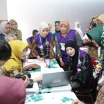 Pembina Posyandu Jawa Tengah Ning Nawal mengapresiasi inovasi layanan kesehatan mental Posyandu di Kota Surakarta melalui program "Ojo Lali Mesem, Ojo Lali Sambat".