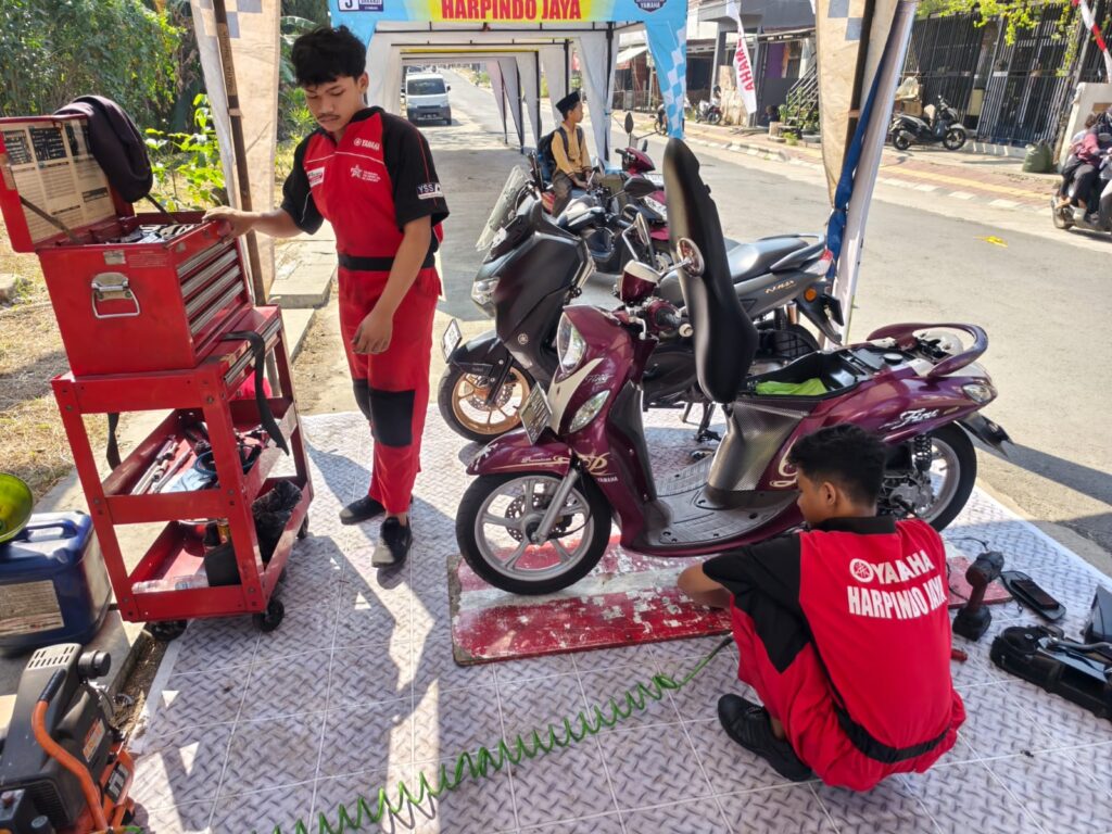 1.300 Warga Padati Karnaval Gear Ultima Semarang, Servis Murah Yamaha Diserbu
