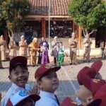 SDN Sekaran 1 Semarang menerapkan MPLS Ramah 2026 dengan memperkuat pencegahan bullying, pendidikan karakter, edukasi NAPZA, PHBS, kesiapsiagaan bencana, serta layanan pendidikan inklusif sejak hari pertama sekolah.