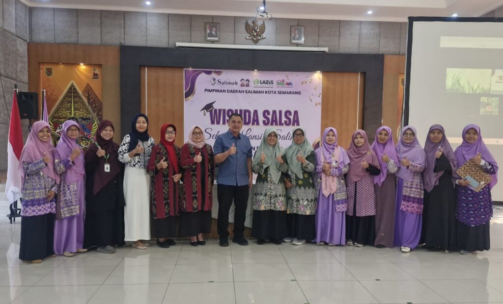 22 Lansia Semarang Diwisuda, SALSA Wujudkan Pendidikan Sepanjang Hayat