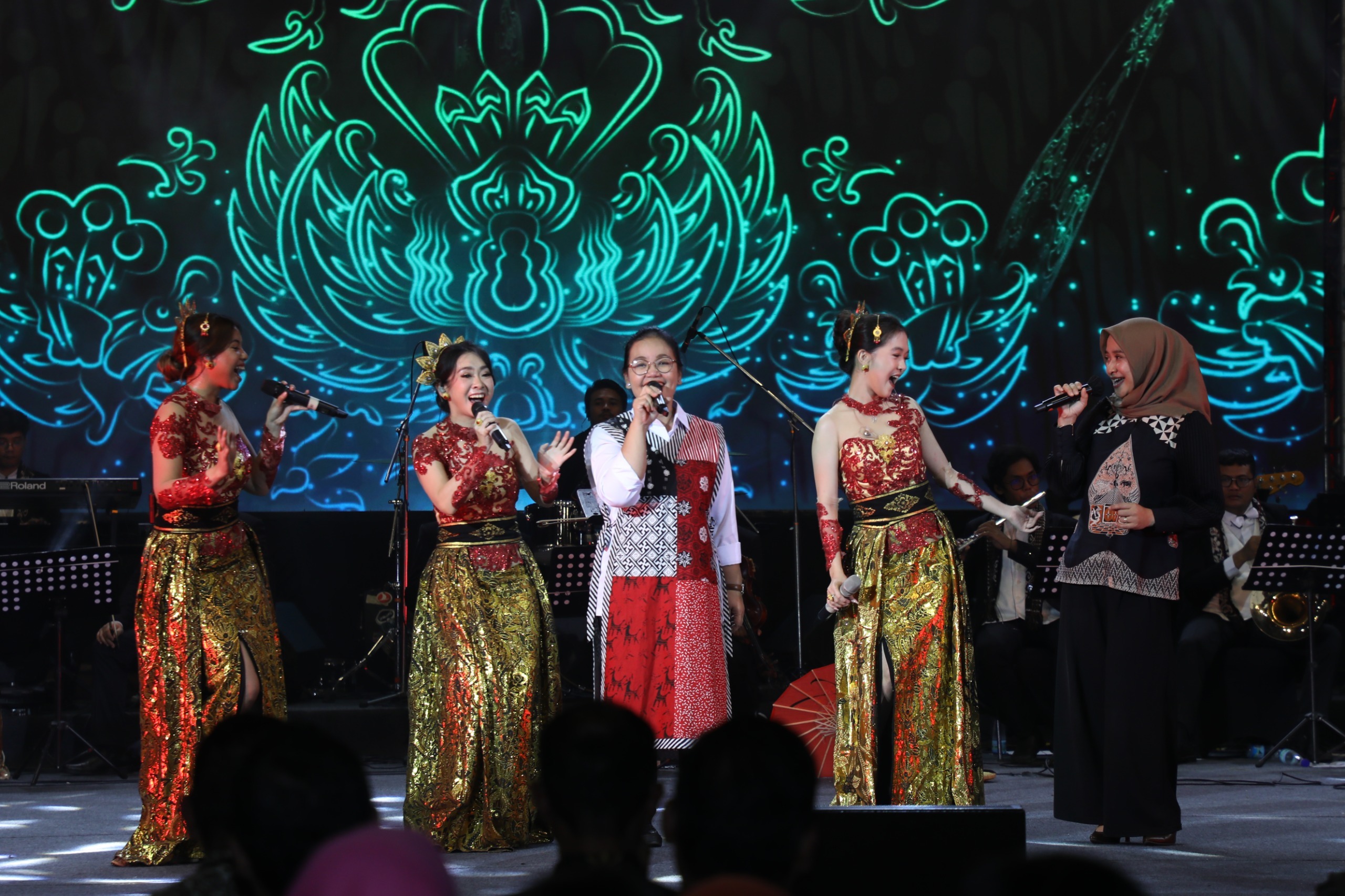 Festival Kota Lama 2026 Semarang berlangsung 4–20 September dengan tema Unity in Diversity. Simak agenda musik, kuliner, seni, budaya, dan komunitas.